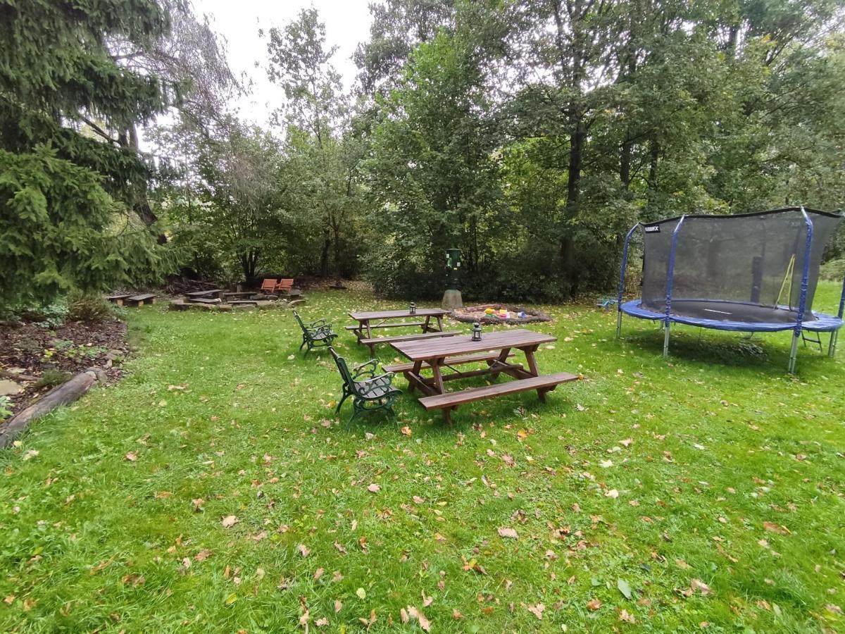 Apartment Ve Mlyne Teplice nad Metují Buitenkant foto