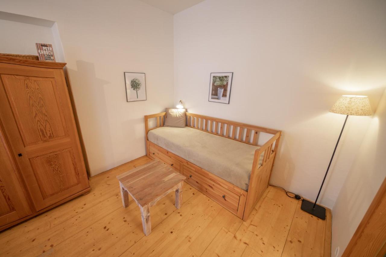 Apartment Ve Mlyne Teplice nad Metují Buitenkant foto