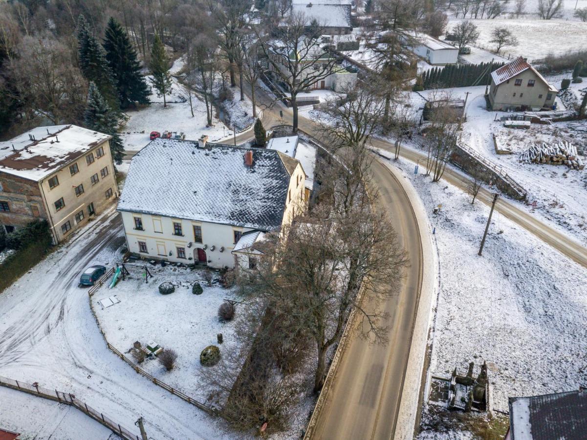 Apartment Ve Mlyne Teplice nad Metují Buitenkant foto