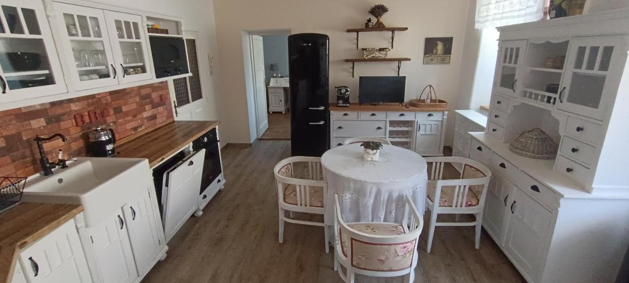Apartment Ve Mlyne Teplice nad Metují Kamer foto